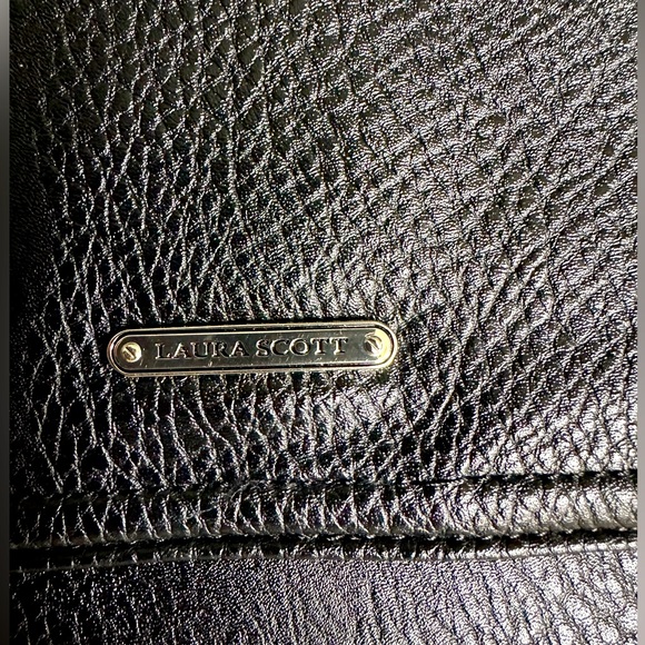 LAURA SCOTT black Crossbody bag. - Picture 6 of 10